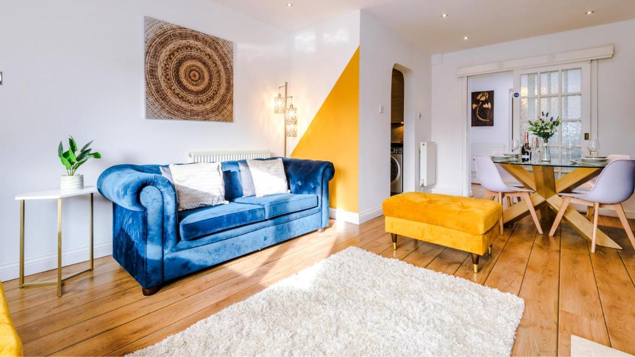 Wervin Newhall Road - 4 Bedroom Chester Home - Parking מראה חיצוני תמונה