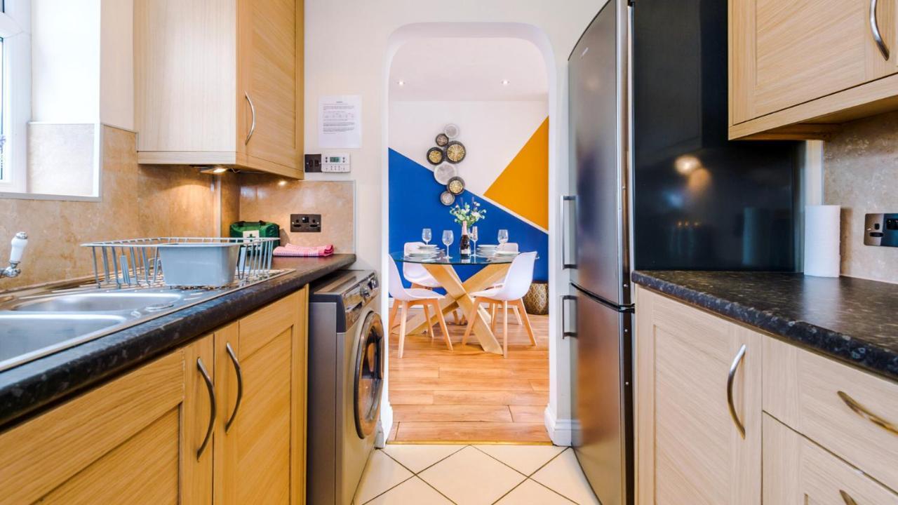 Wervin Newhall Road - 4 Bedroom Chester Home - Parking מראה חיצוני תמונה