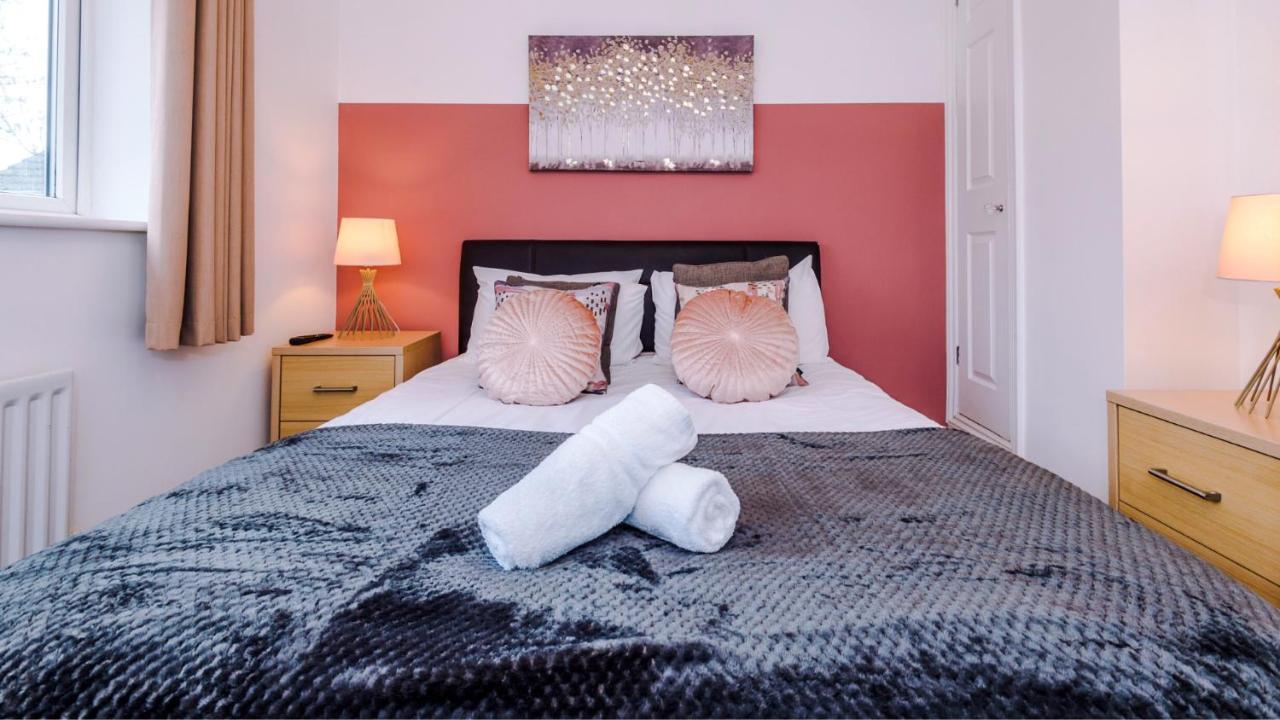 Wervin Newhall Road - 4 Bedroom Chester Home - Parking מראה חיצוני תמונה